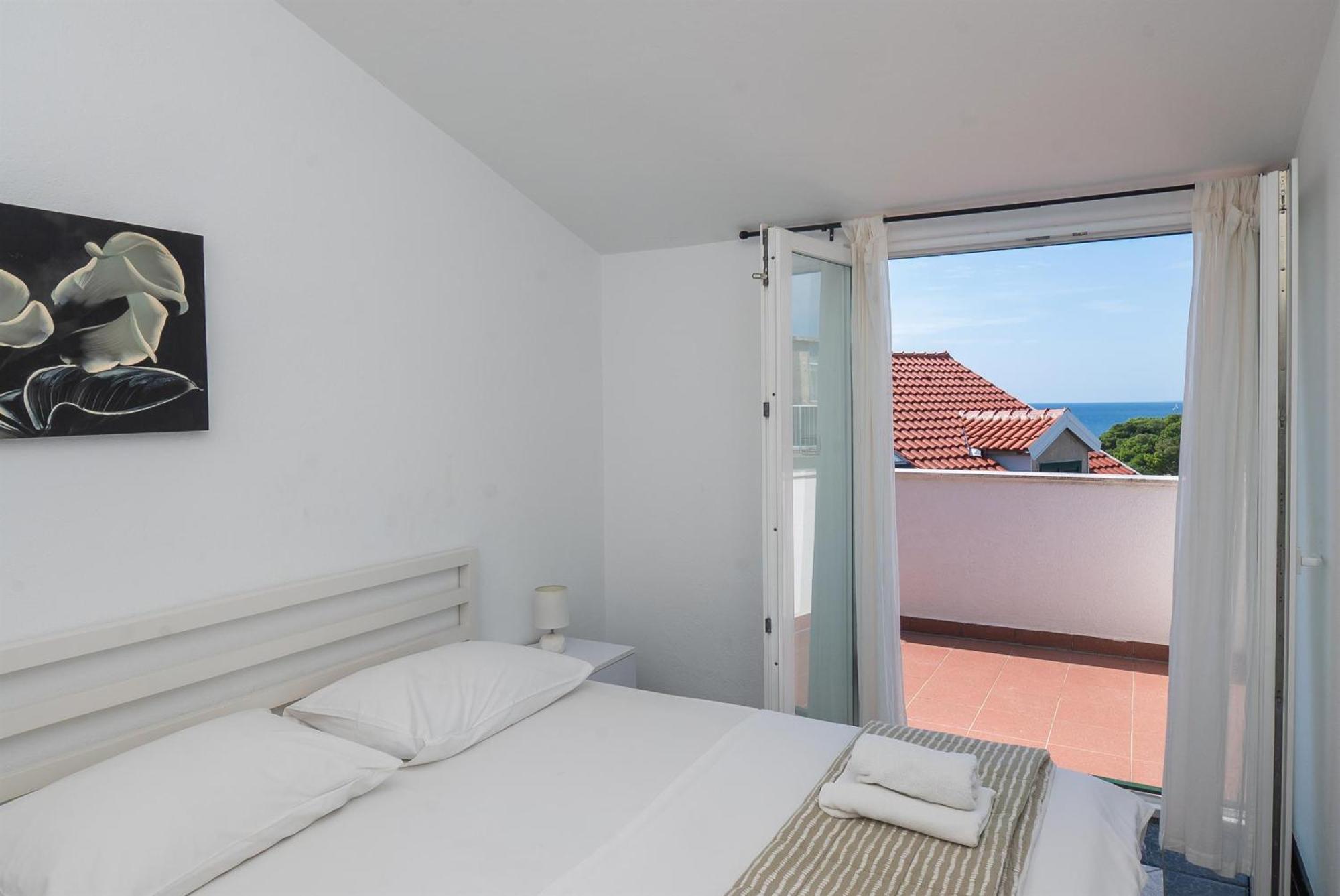 Apartments Polly Primošten Esterno foto