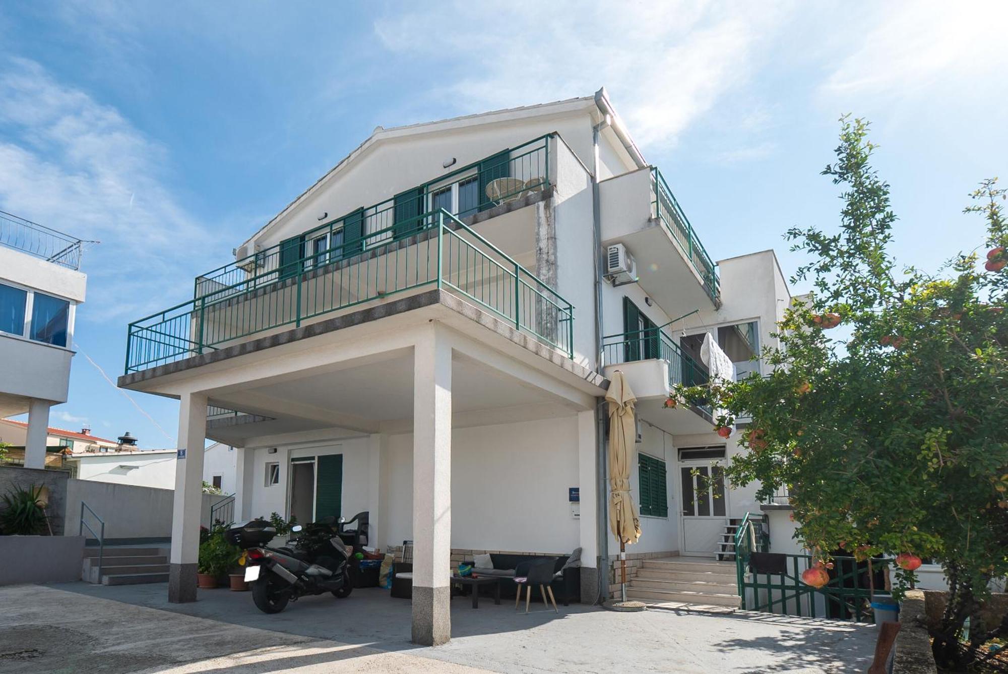 Apartments Polly Primošten Esterno foto