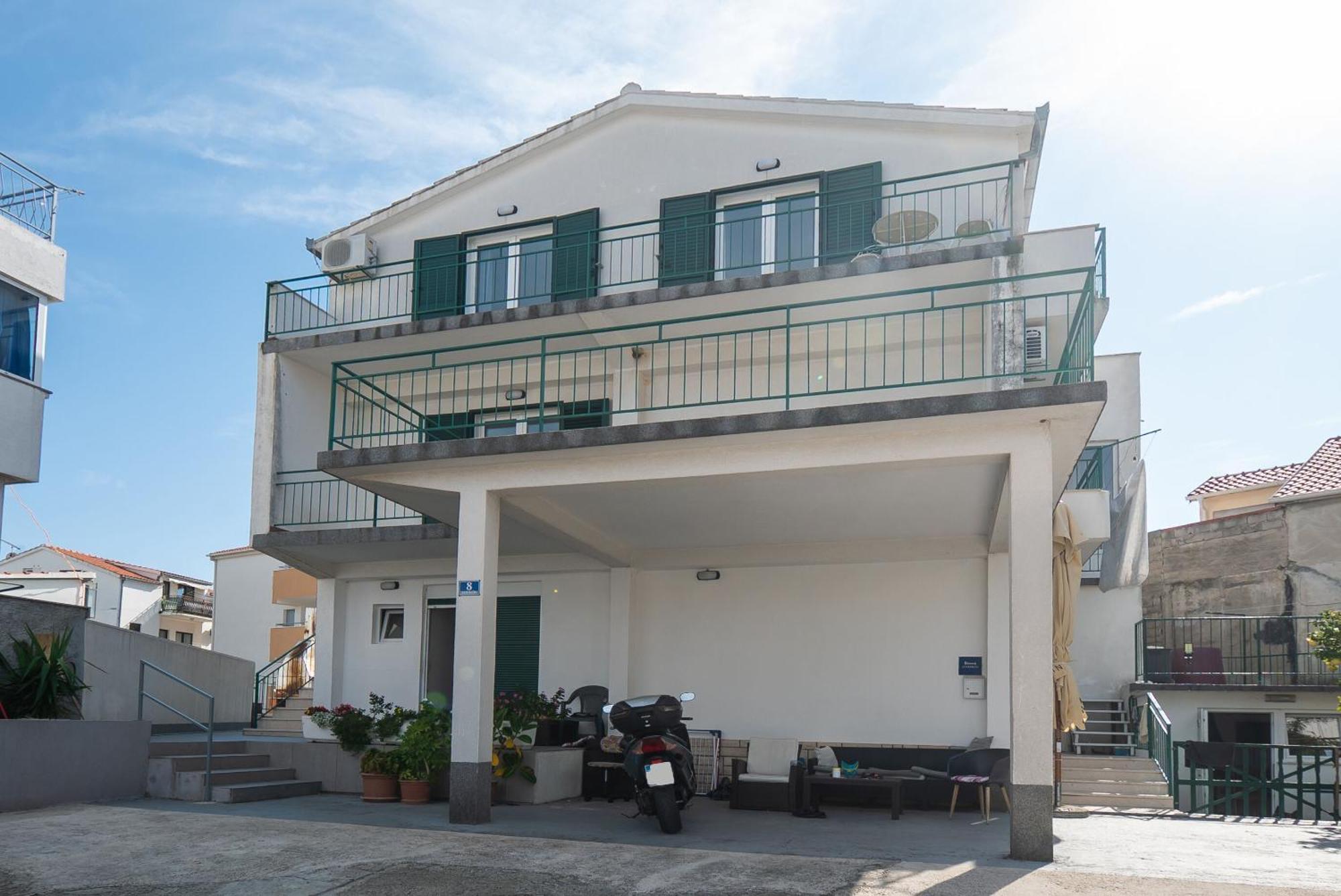 Apartments Polly Primošten Esterno foto